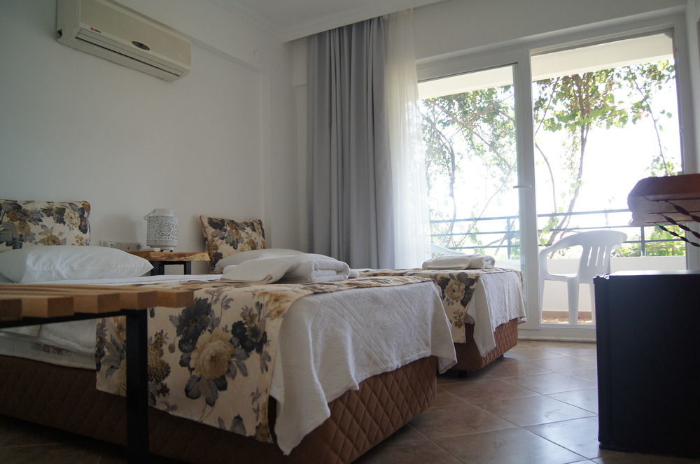 Pataros Hotel พาทารา ภายนอก รูปภาพ